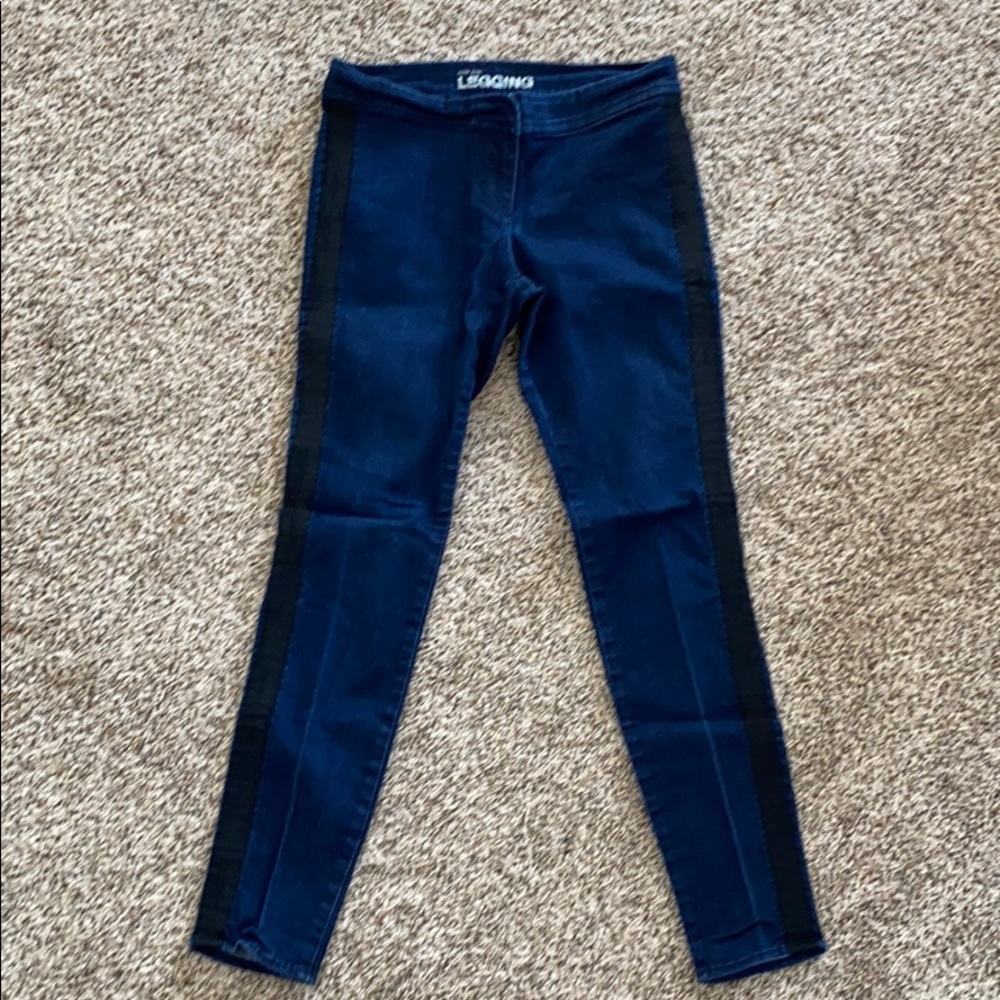 New York & Company Low Rise Legging